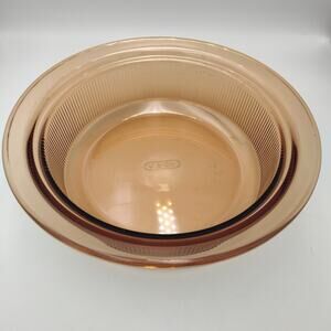 Corning Ware Vision Amber V-33-B Ribbed 2.5 Qt Round Casserole Dish - No Lid